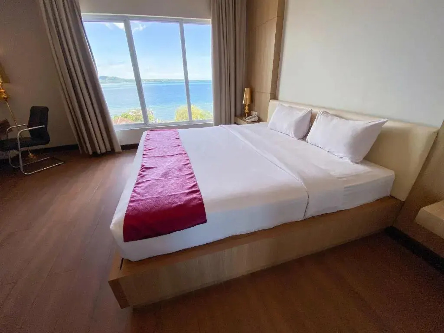 Sutan Raja Hotel Amurang