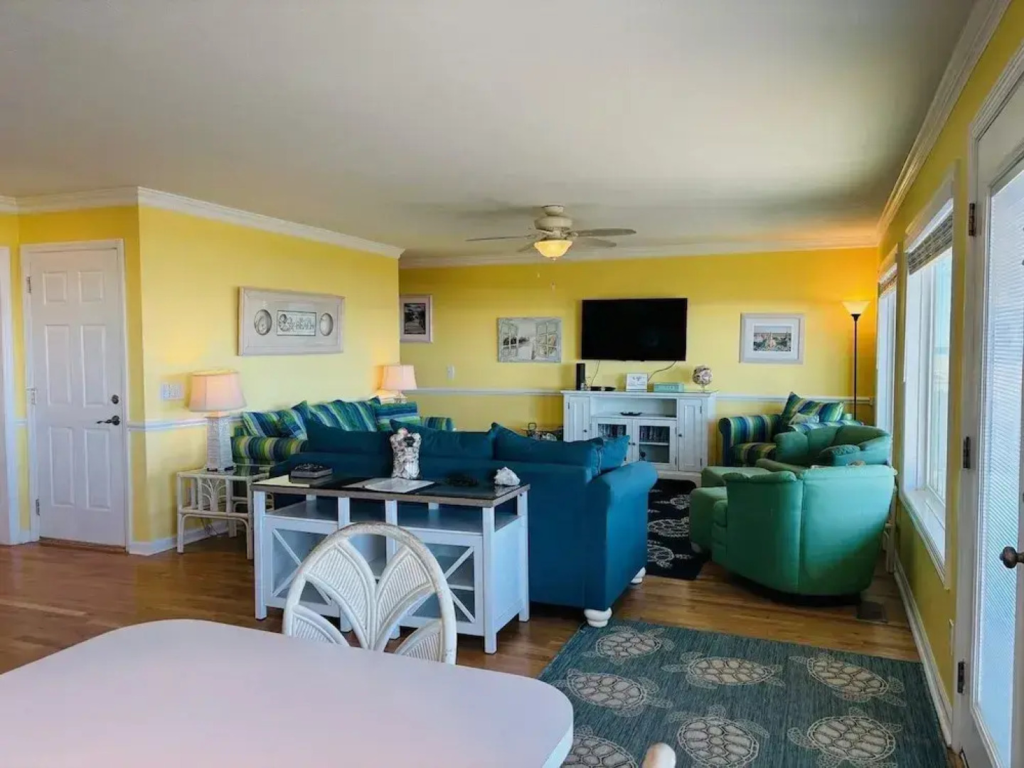 Summer Sandcastle 5 Bedroom Home by RedAwning