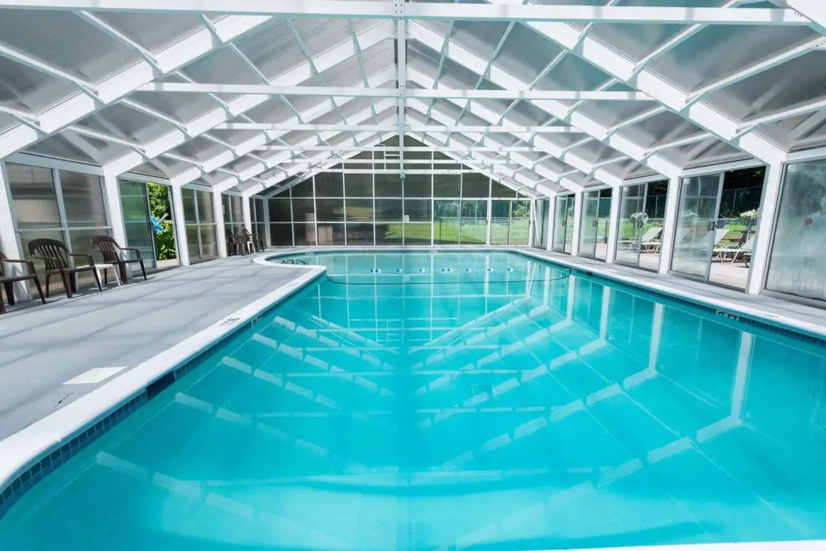 Adirondack Retreat Inn & Suites