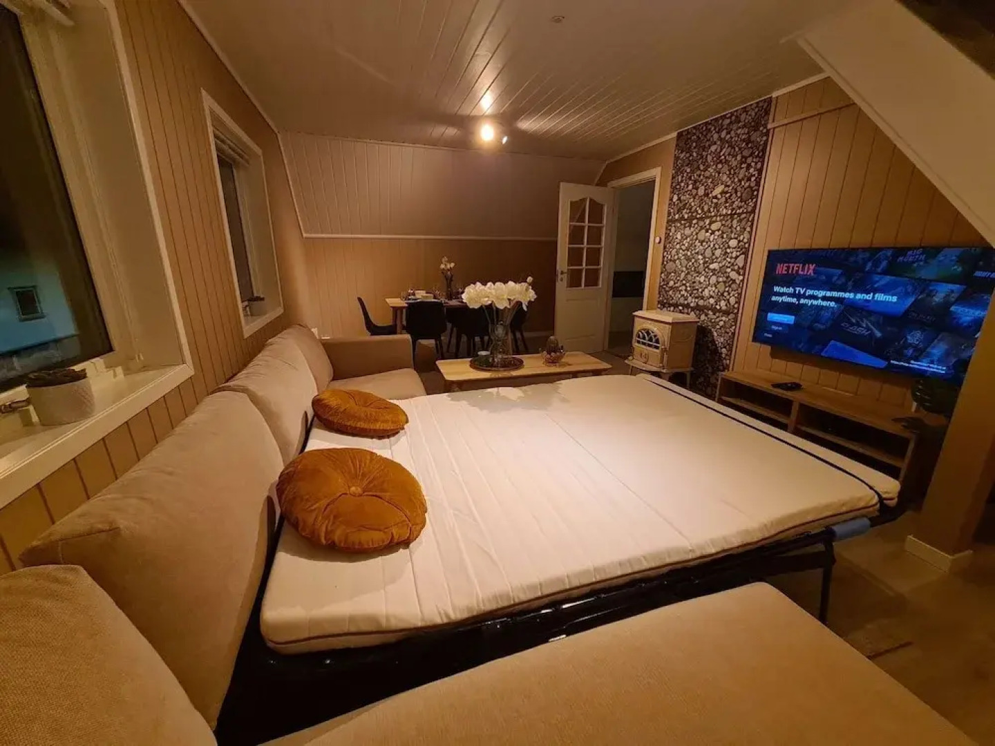 Lovely 3-bedroom Apartment Near City Center