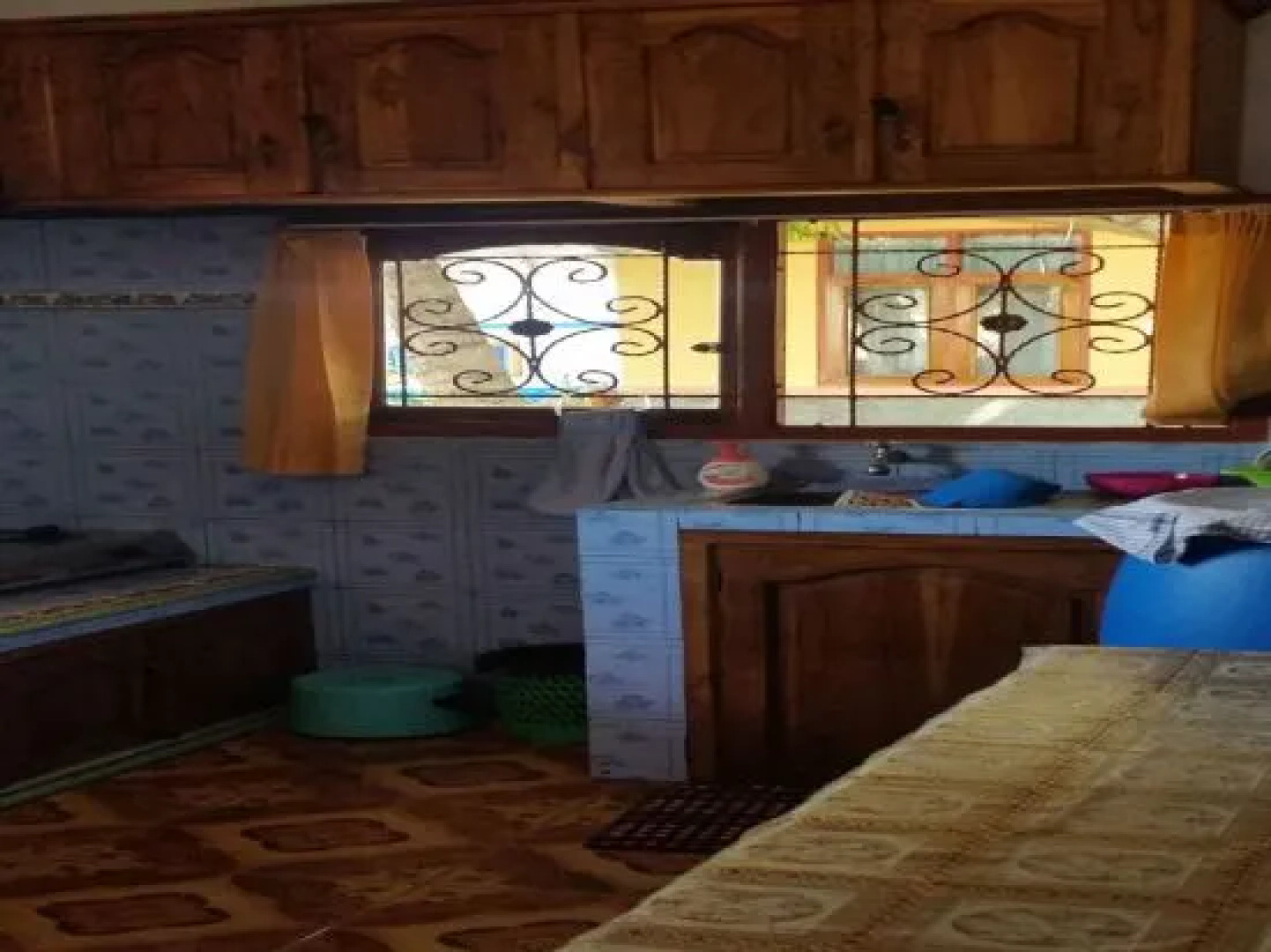 Larantuka Beach Apartments.