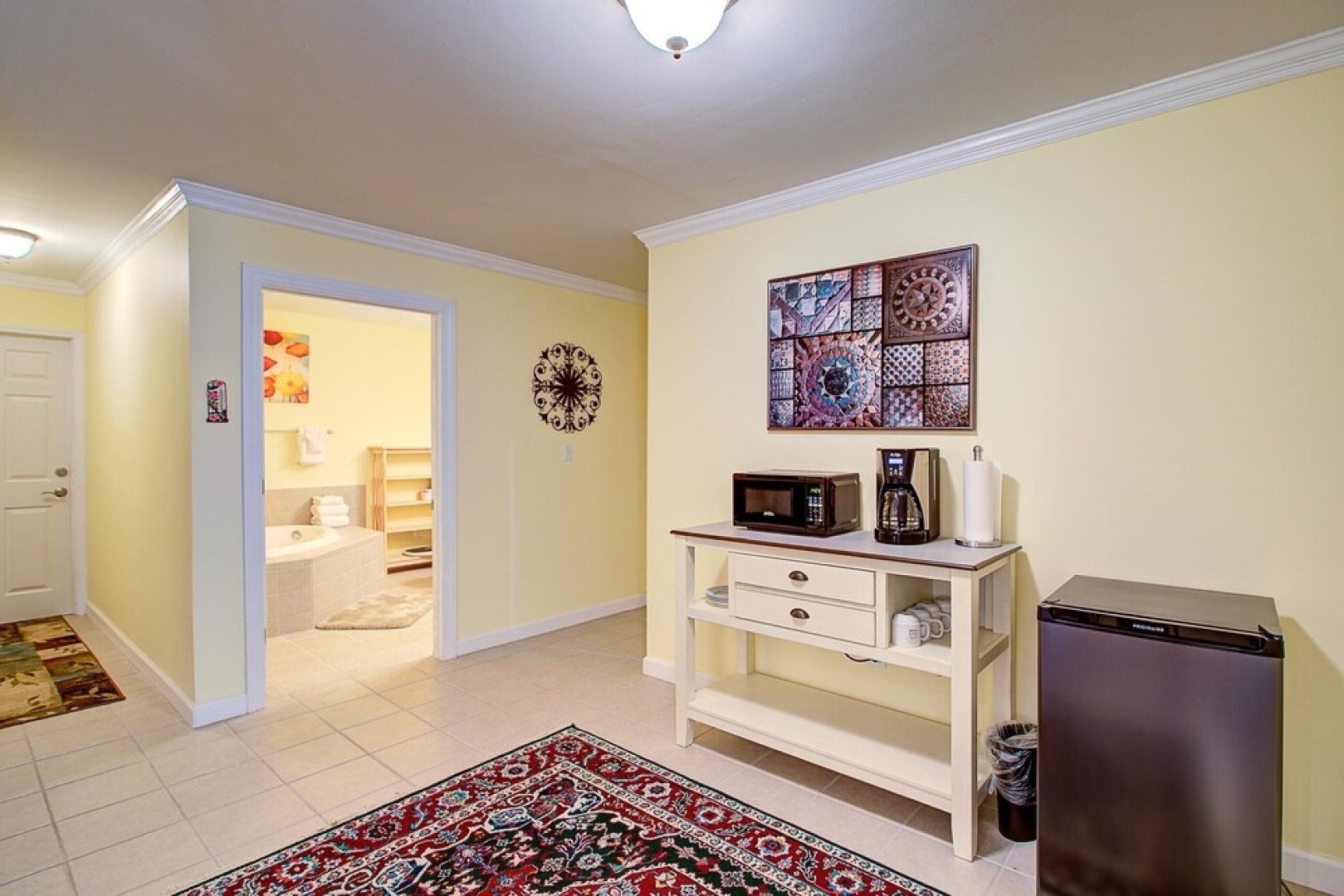 VCI - Klonteska Condominiums #D1