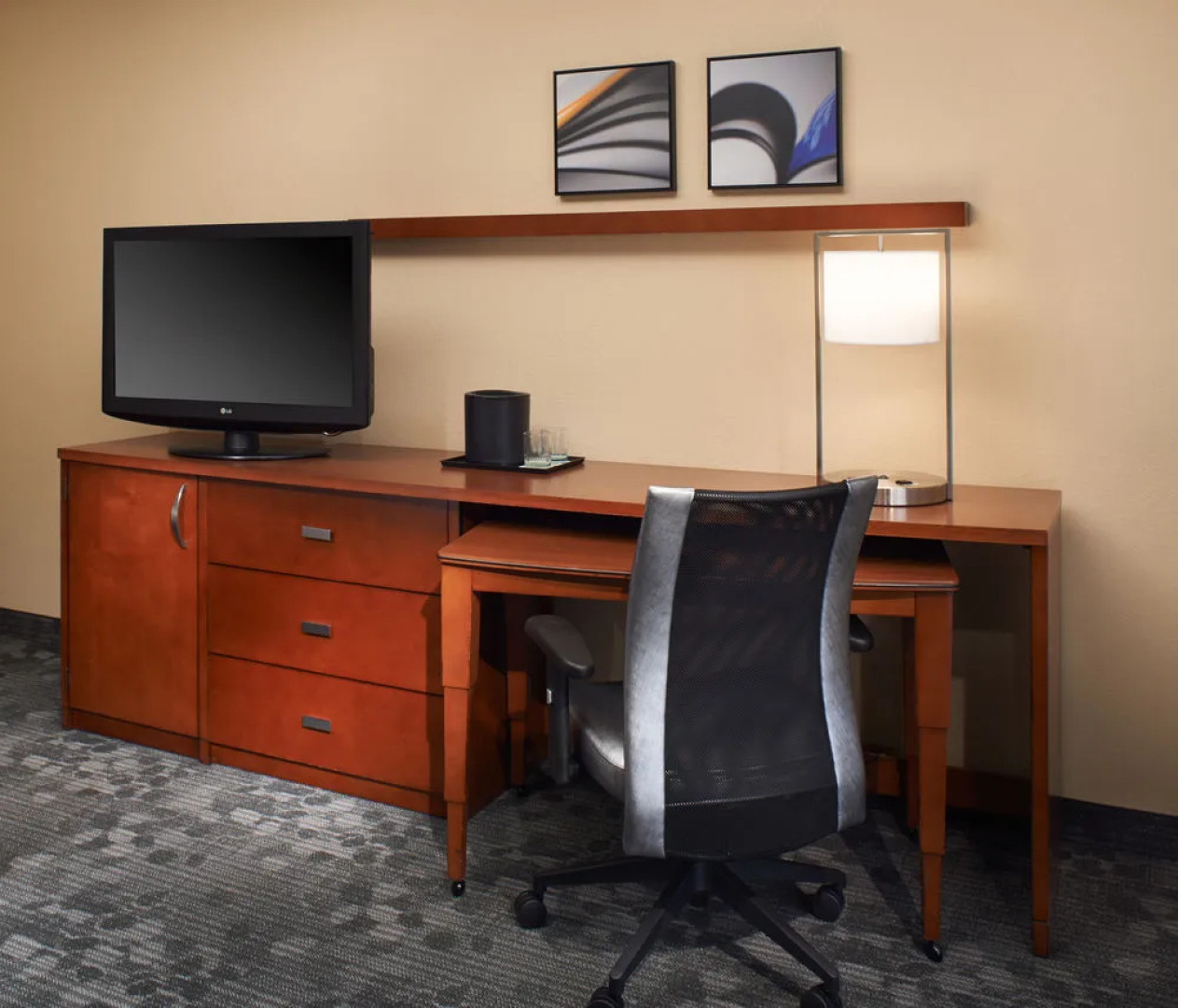 Courtyard Detroit Warren