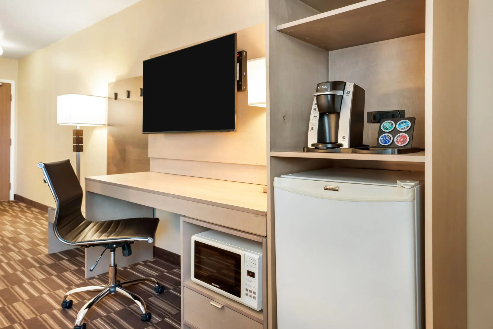 Days Inn by Wyndham Nanaimo