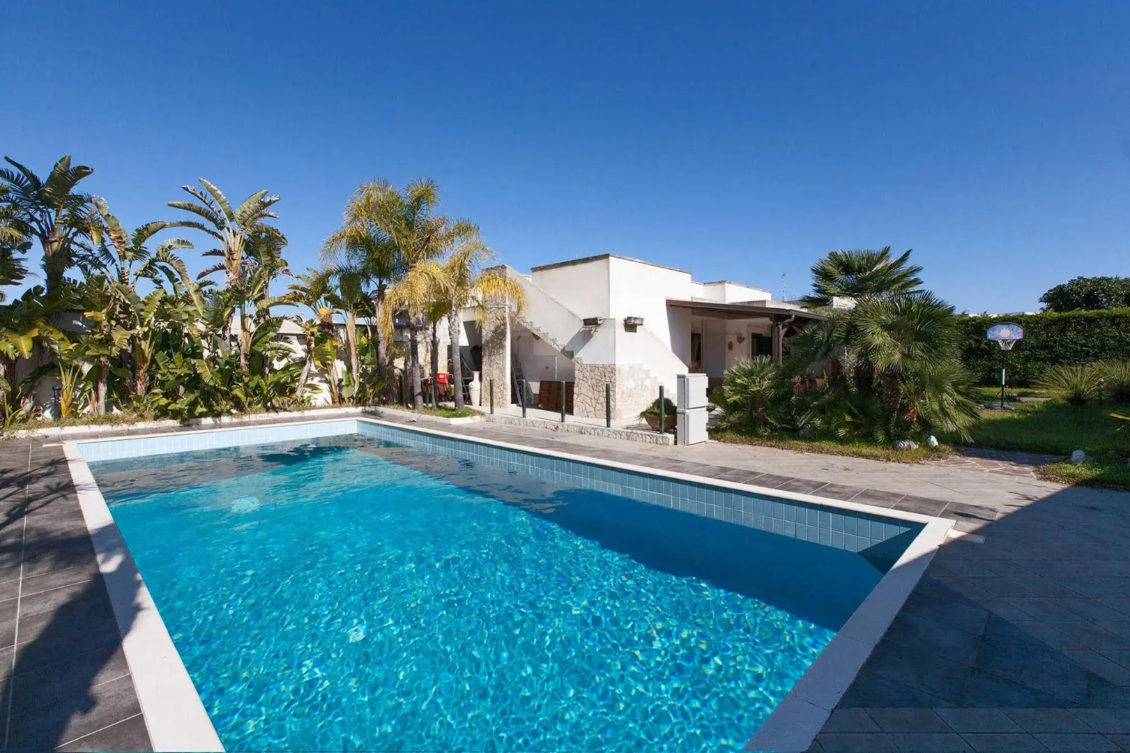 351 Villa Goccia by Barbarhouse