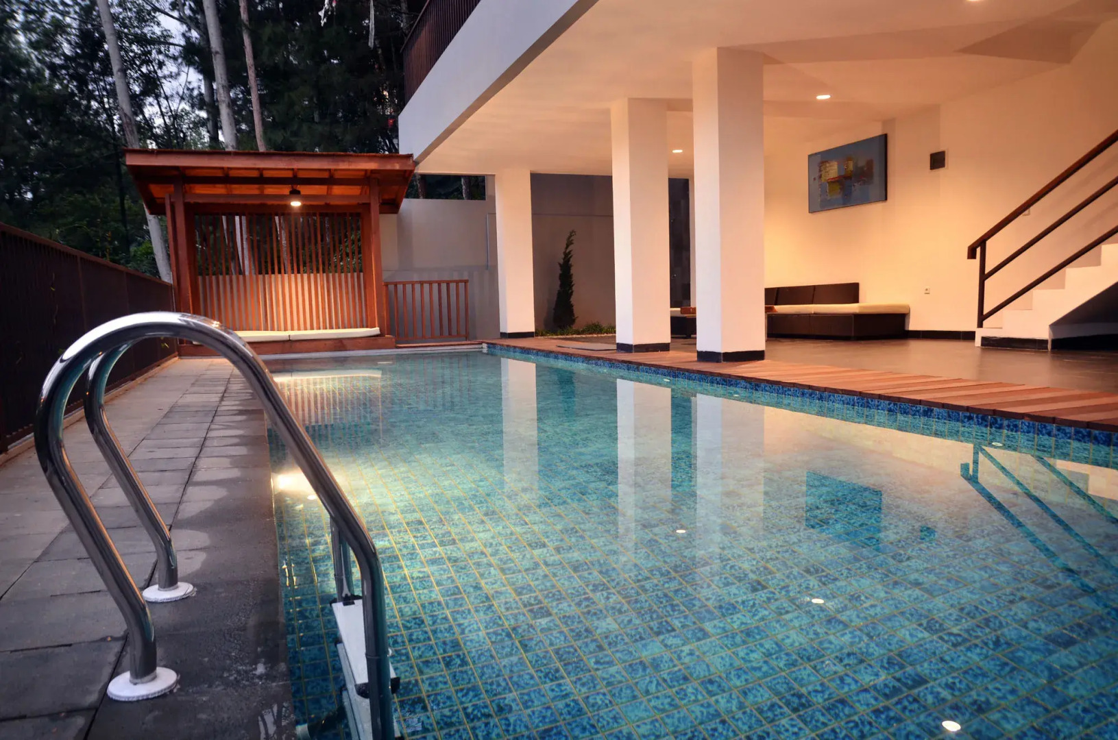 Chamomile Hill View 6BR Villa pool and movie room