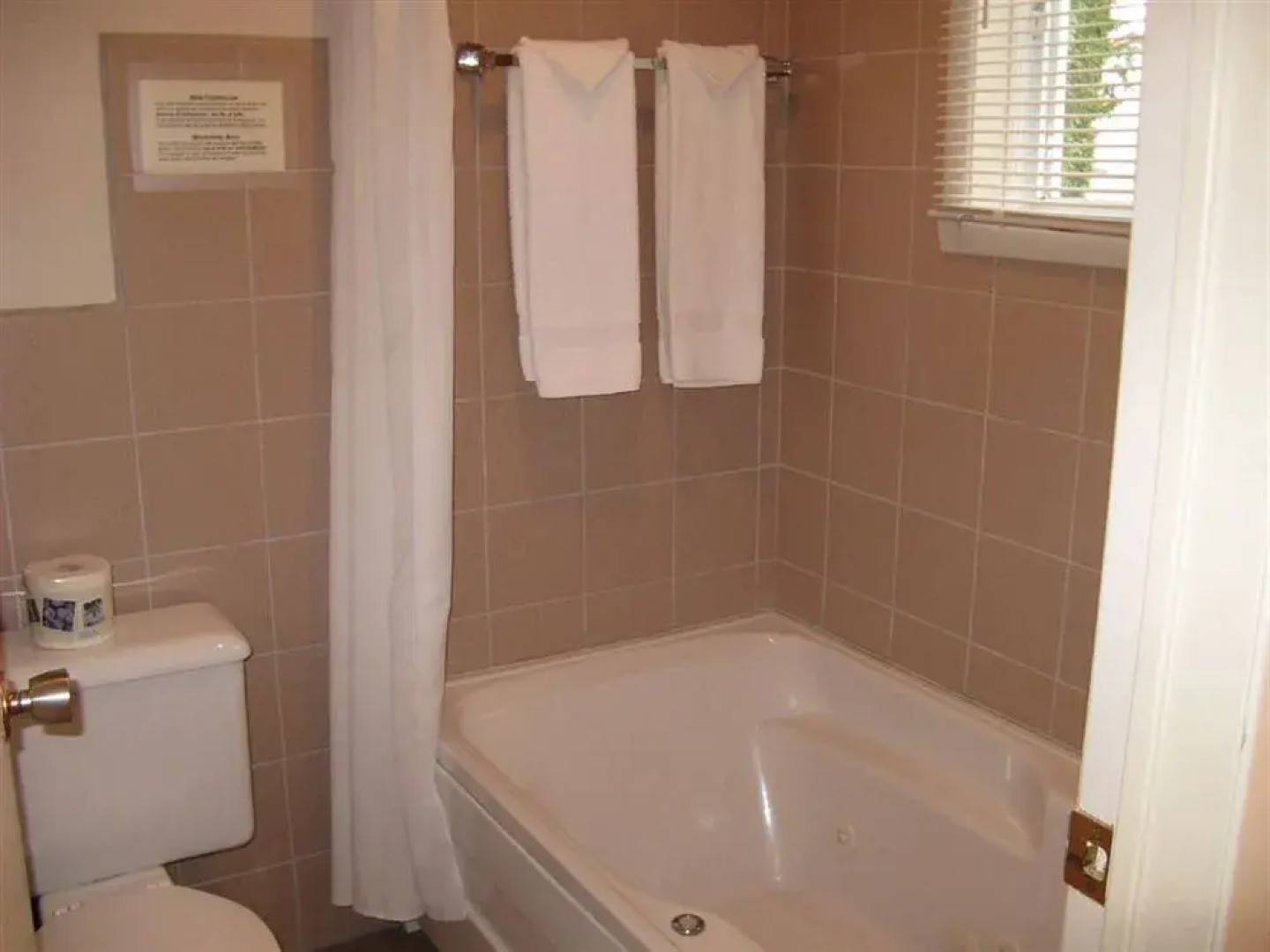 Hotel La Roche Pleureuse