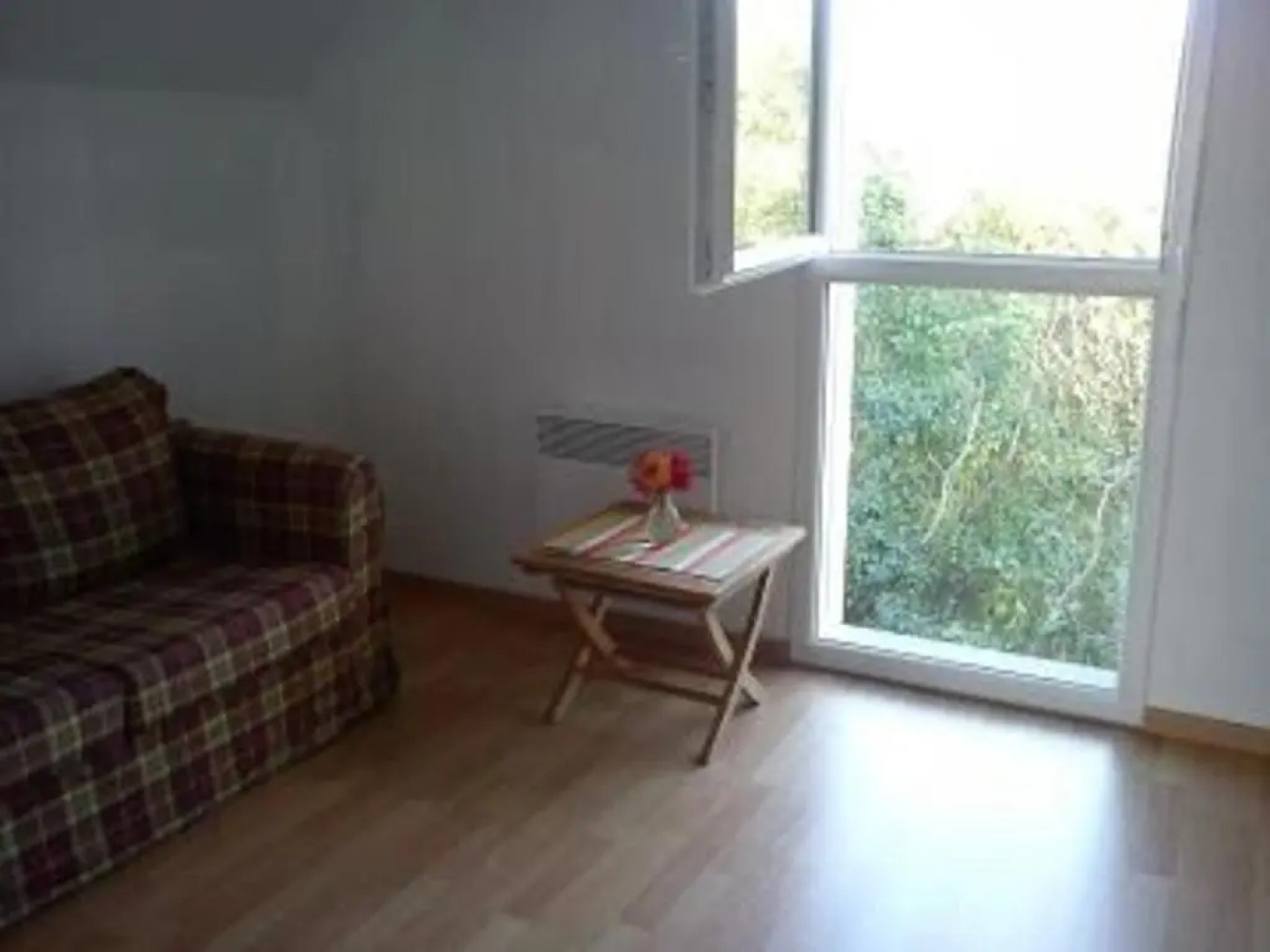 GiTE LA FLèCHE, 2 PIèCES, 3 PERSONNES - FR-1-410-196