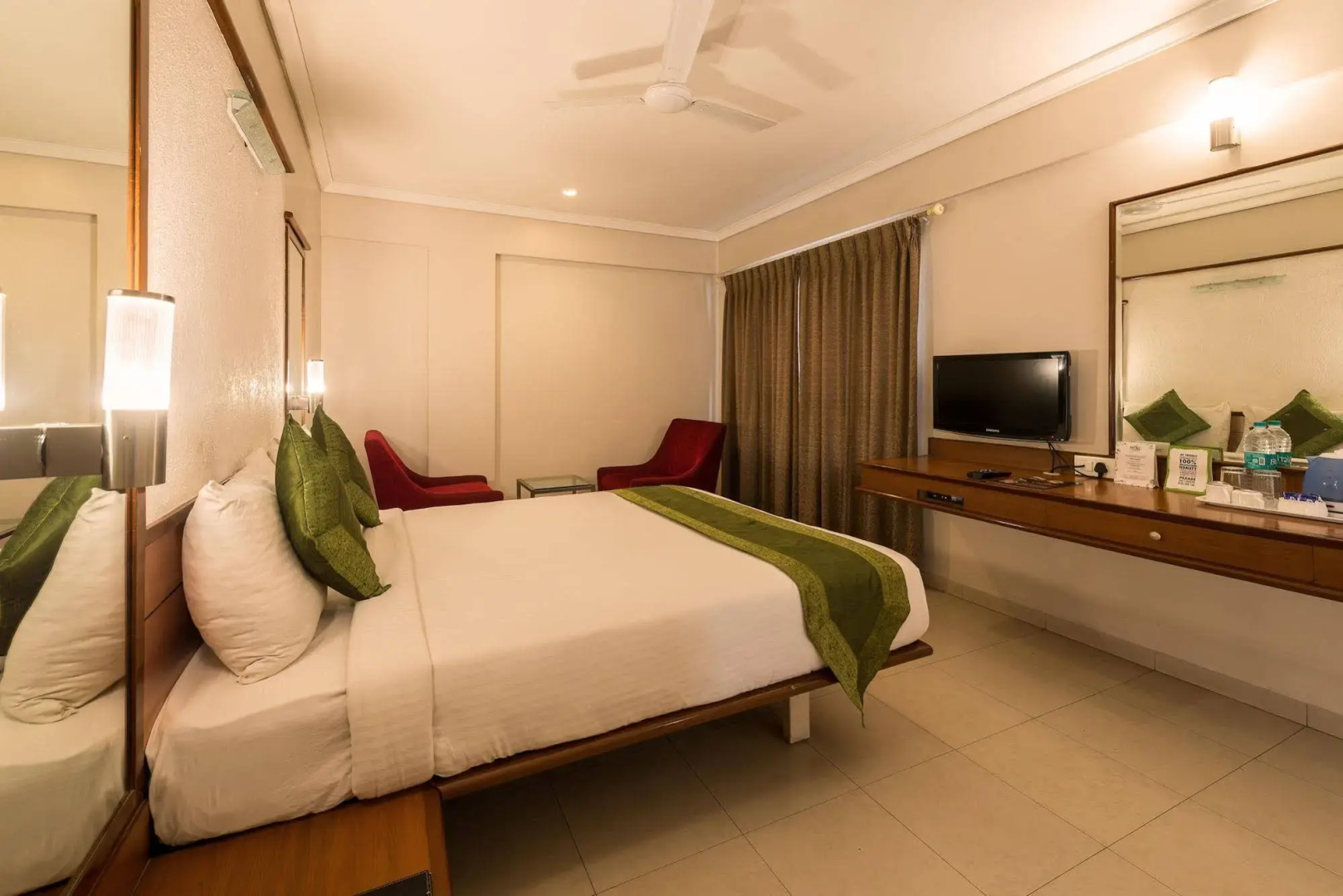 Treebo Cartier Biznotel