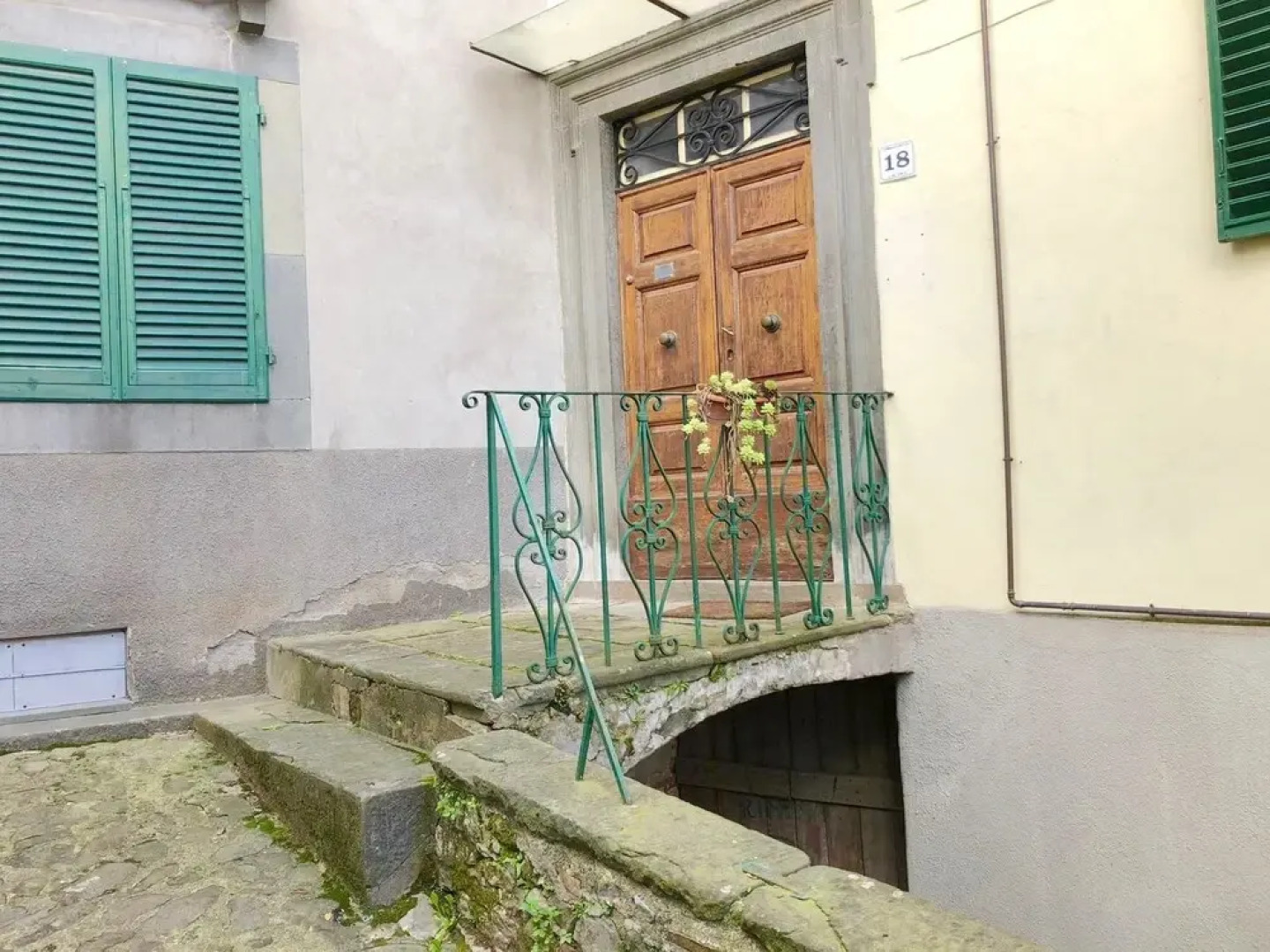 Toscana Panoramic Home 100 yrs History