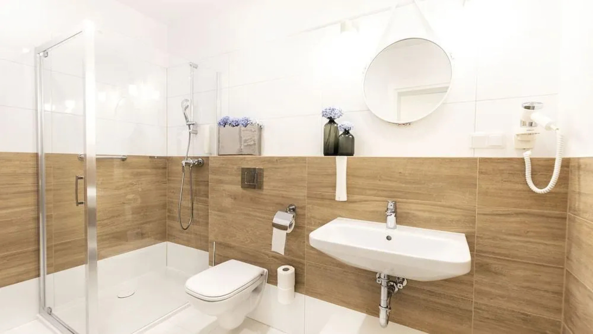 Boulevard Residence by Zdrojowa