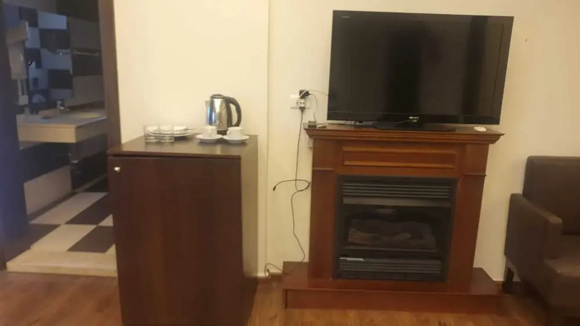 One to One Hotel & Apartments