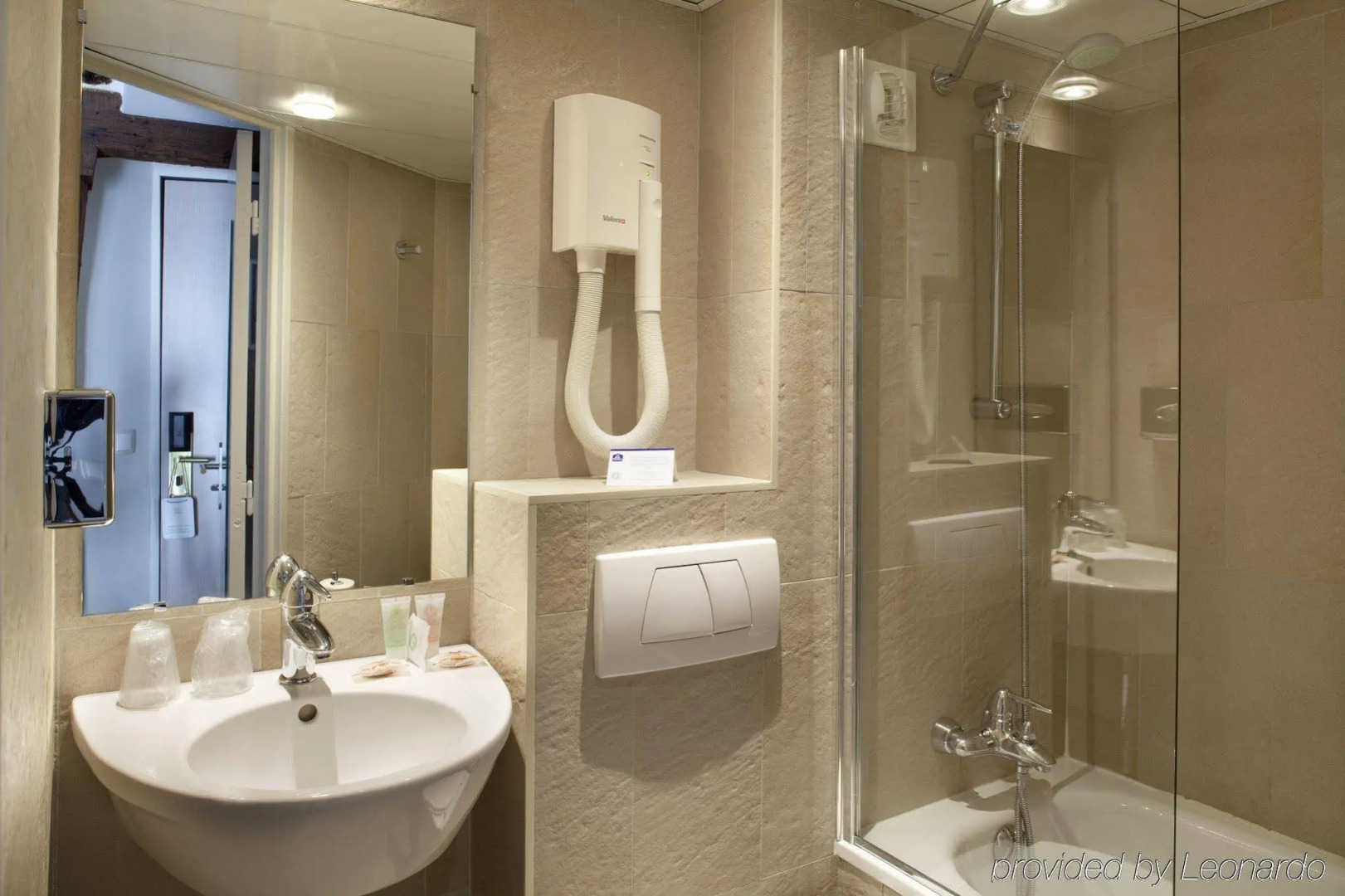 Mercure Paris Notre Dame Saint Germain des Prés