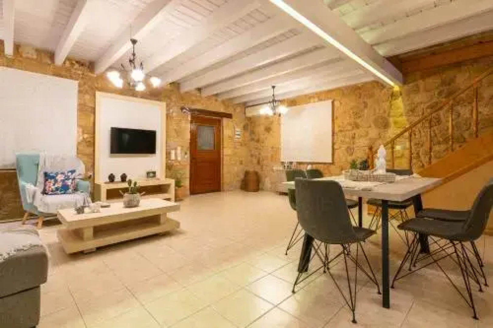 Artemis Luxury Villa