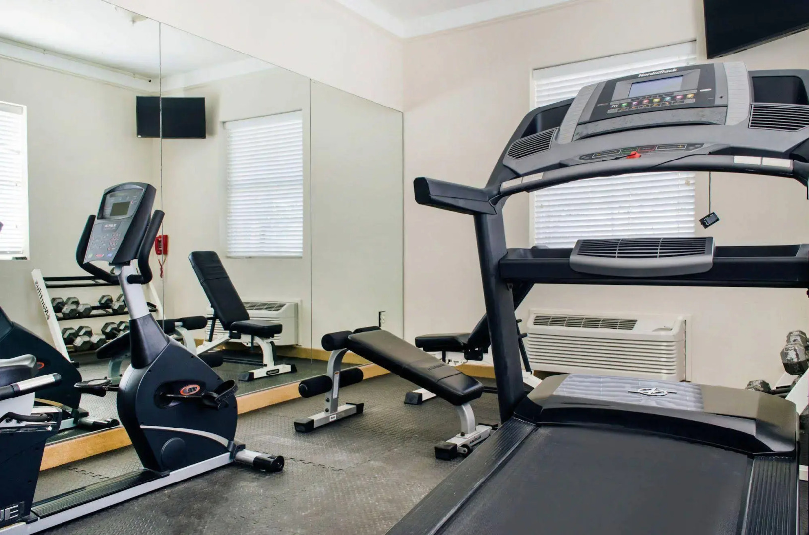 Spark by Hilton Lafayette South