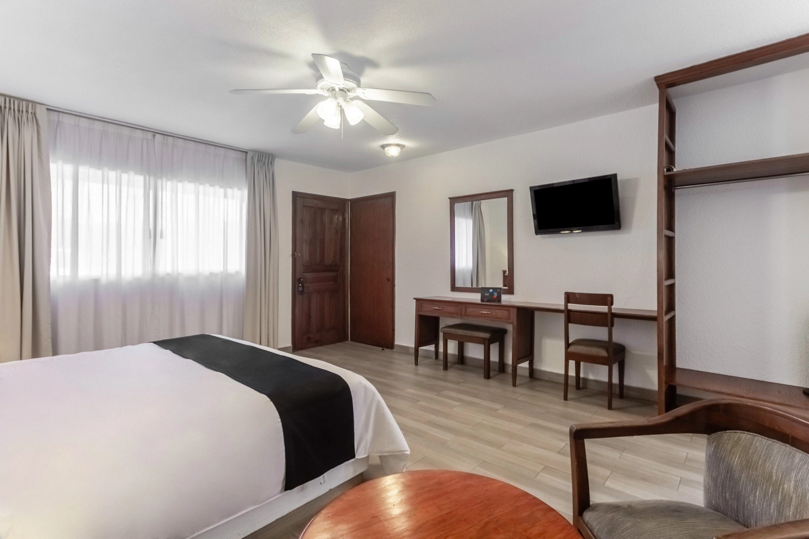 Capital O Mansion los Arcos