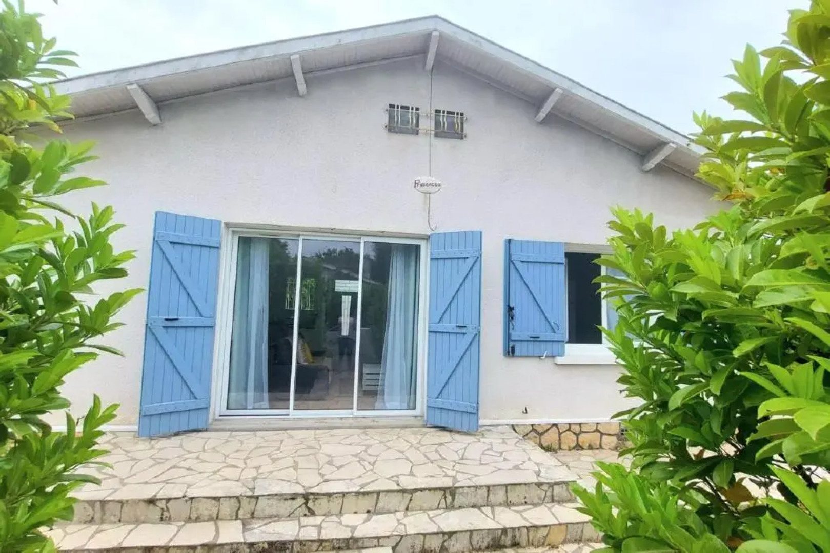 House 90 M With Pool And Garden