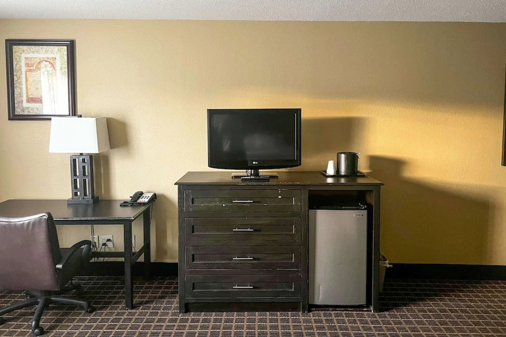 Days Inn By Wyndham Muskegon