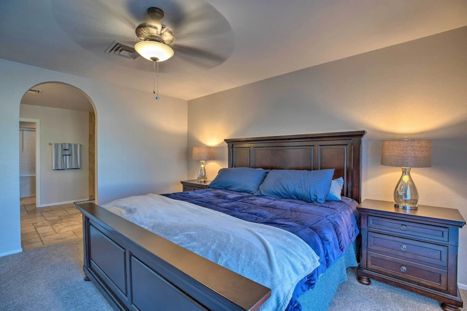 3 Mi to Westgate: Desert Home w/ Hot Tub in Peoria