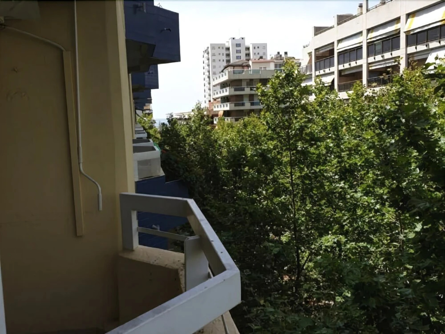 UHC Alborán Apartments