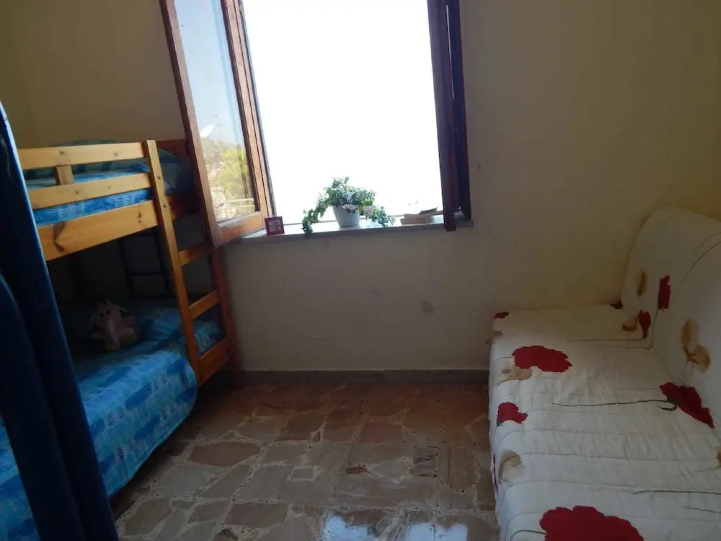 House Terrace on the sea