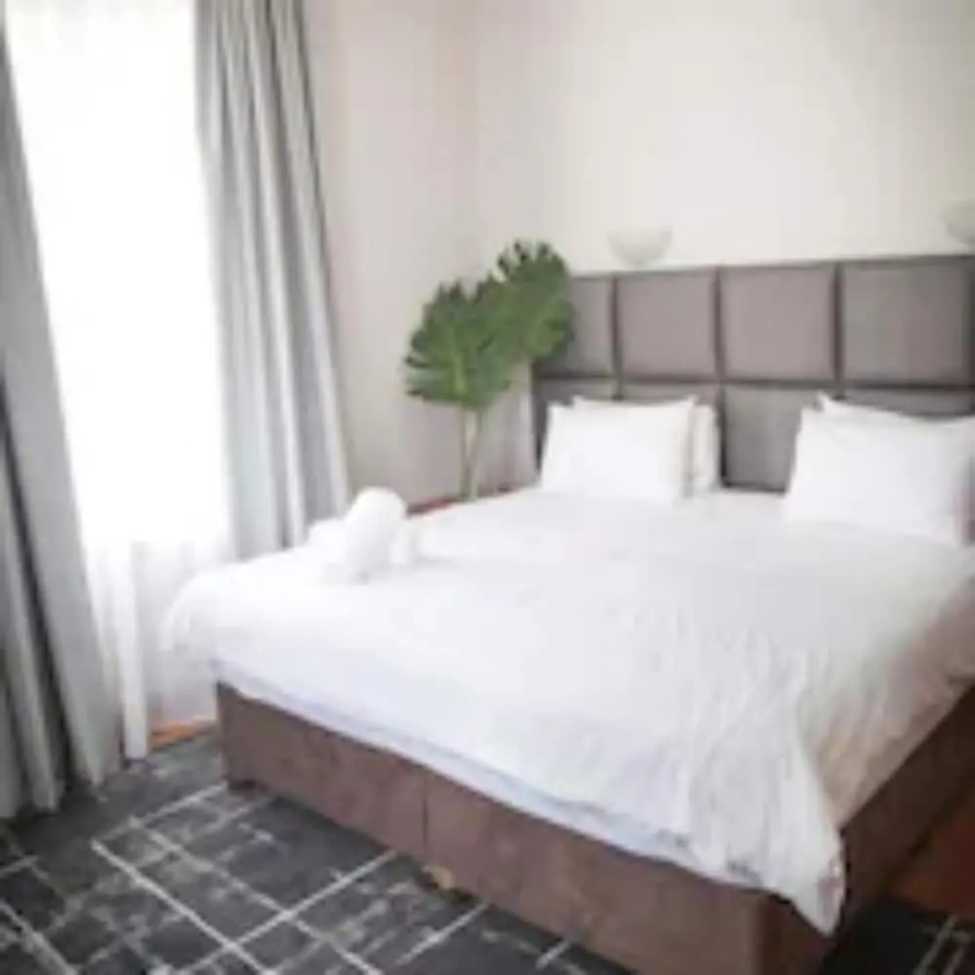 The George Hotel