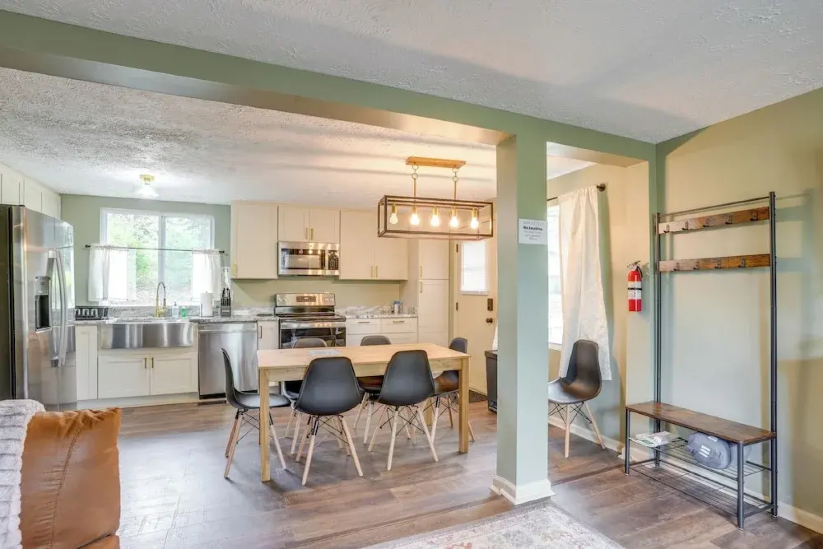 Serene Roseland Retreat Near Wintergreen Resort!