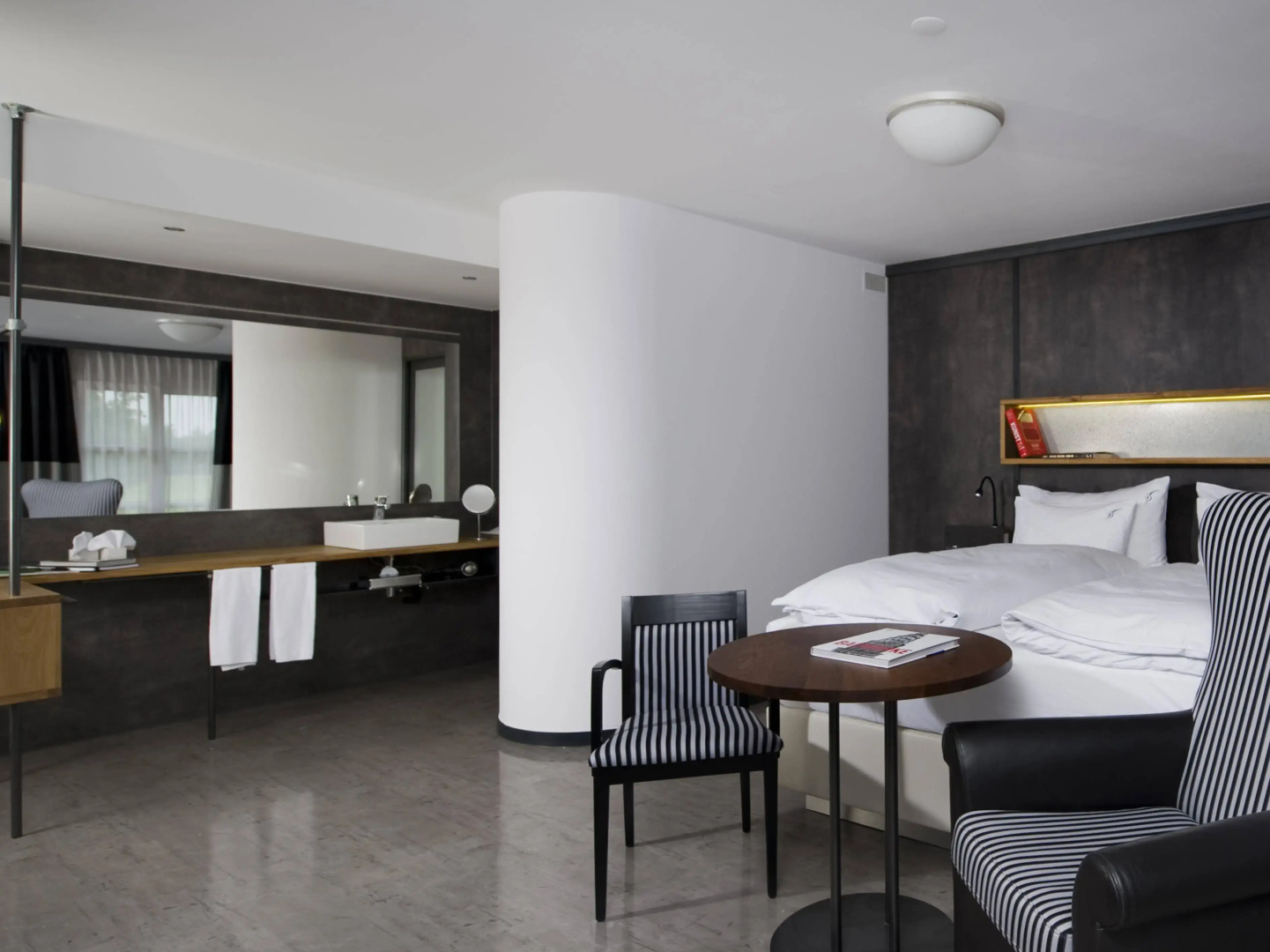 Longstay Residence Thessoni home - Self check in serviced apartments & Hotel