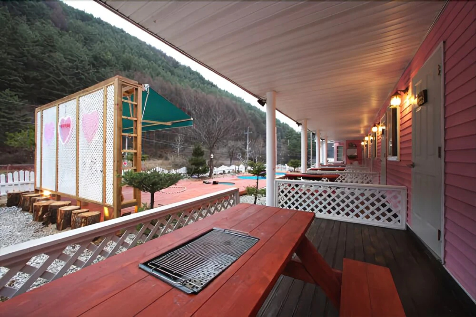 Jeongseon Attrie Amitie Pension