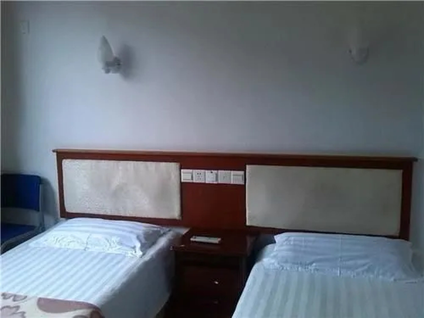 Lushan Minzheng Business Hotel