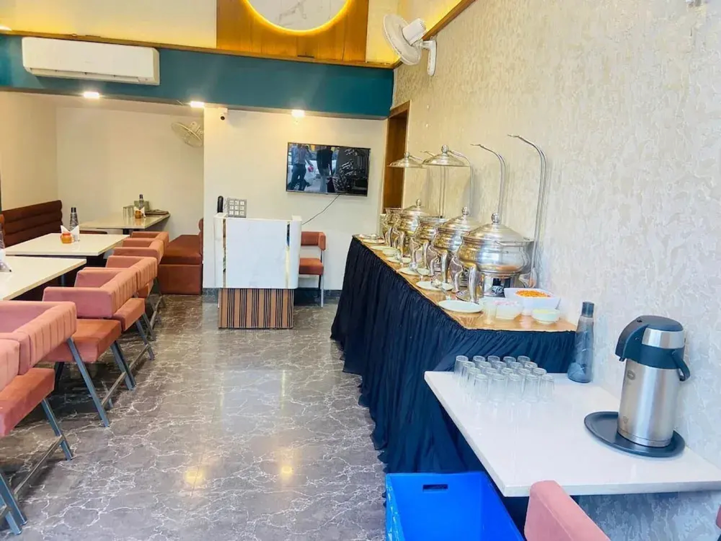 Hotel Care Residency By OYO Rooms