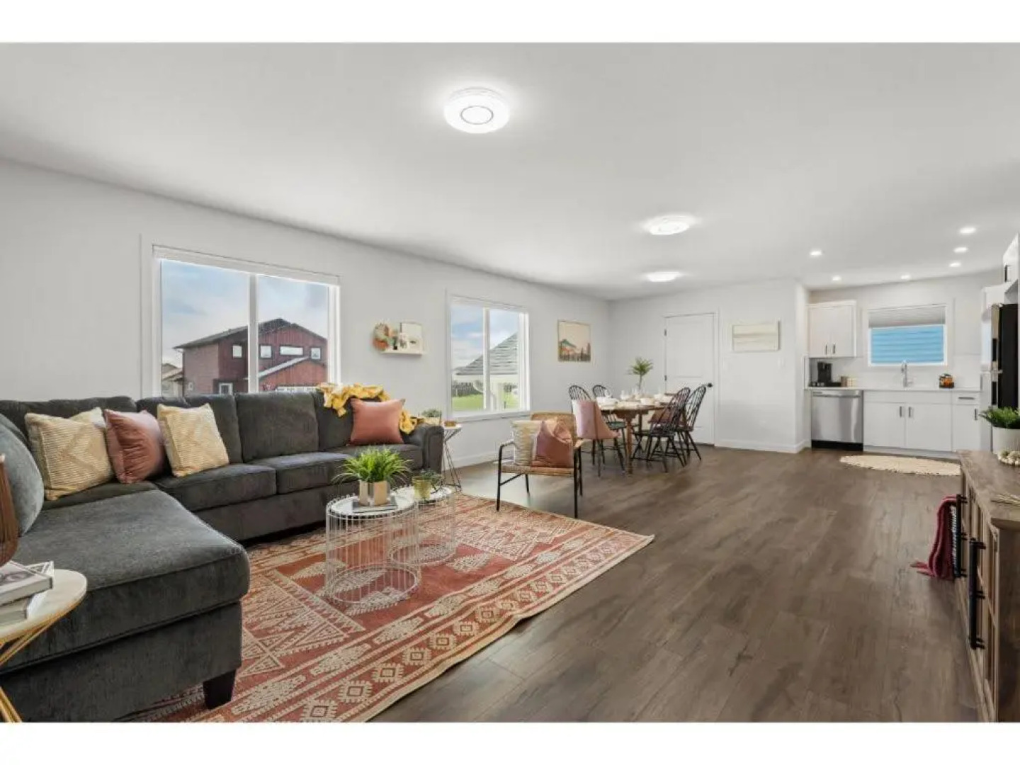 Centre Peak View I Sleep 8 I 50 TV I Full Kitchen