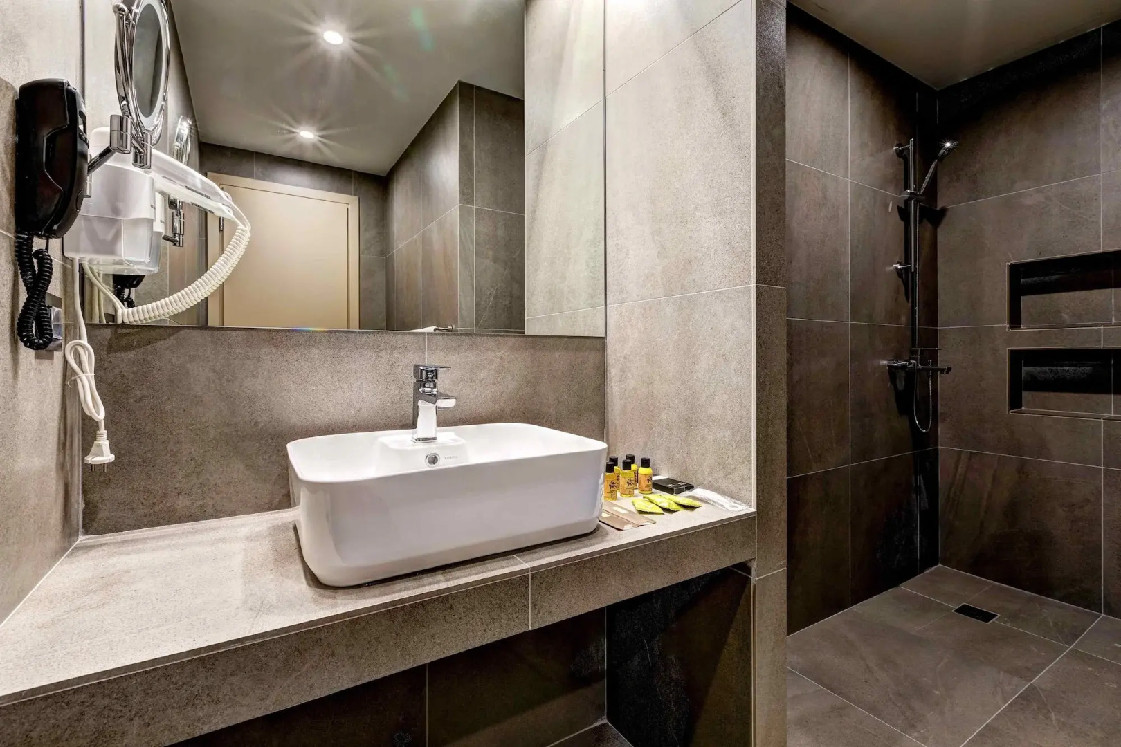 White Olive Elite Laganas - All Inclusive