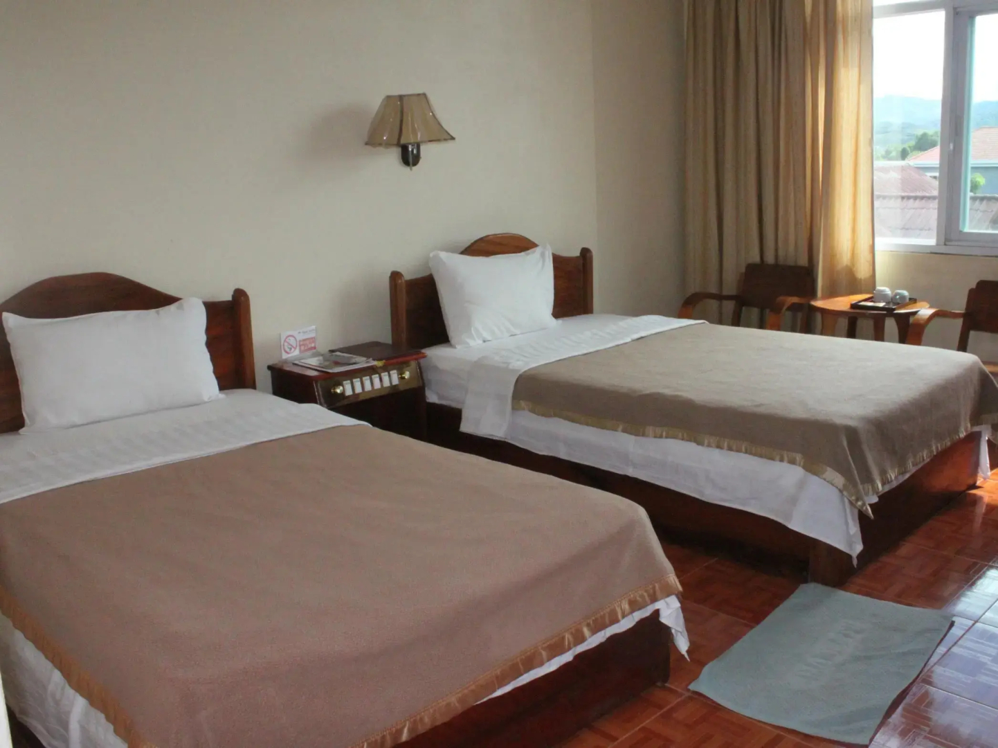 Dokchampa Hotel