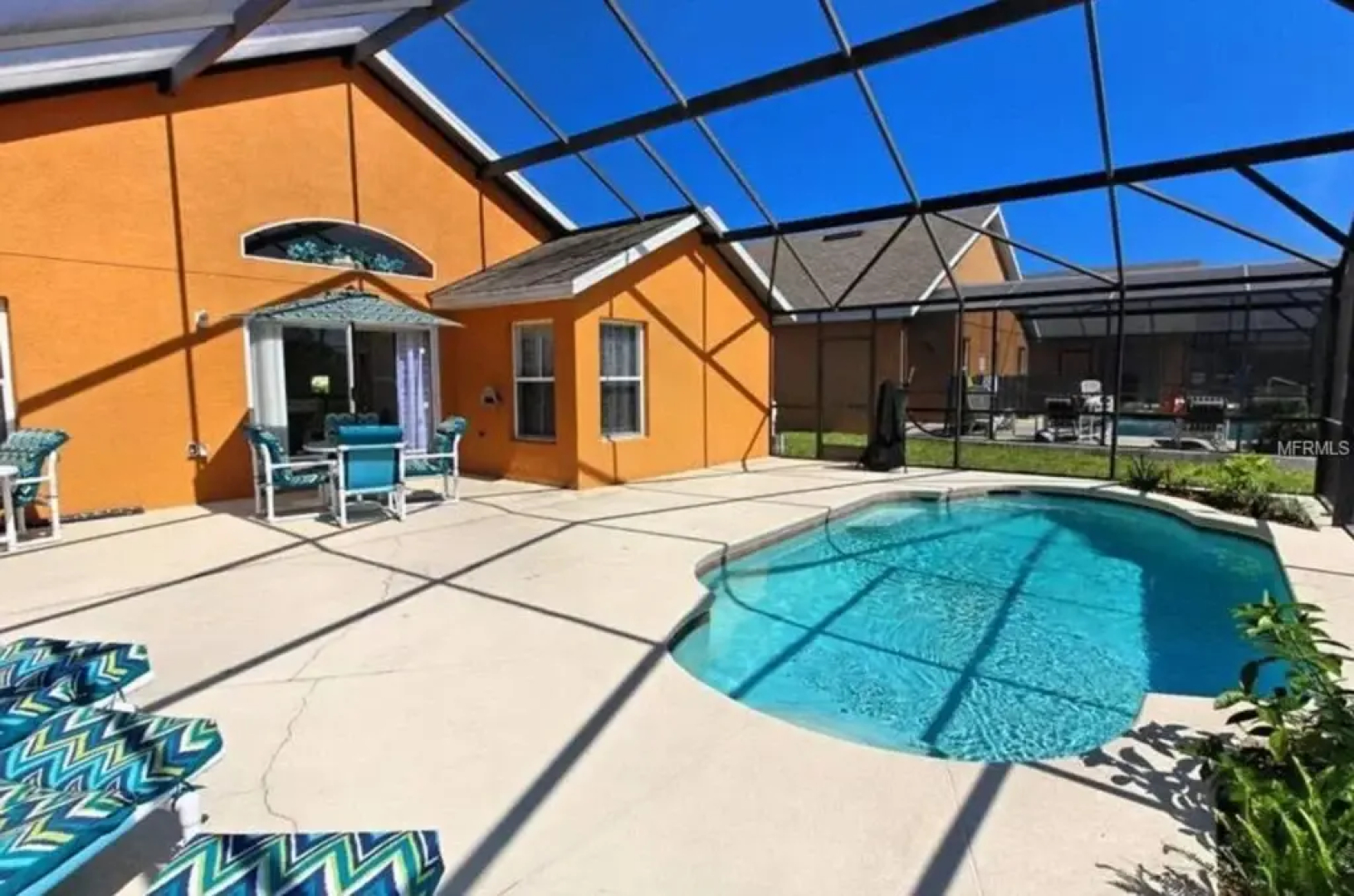 Fabulous 3 Bed Villa - Privacy & South Facing Pool, Davenport, US