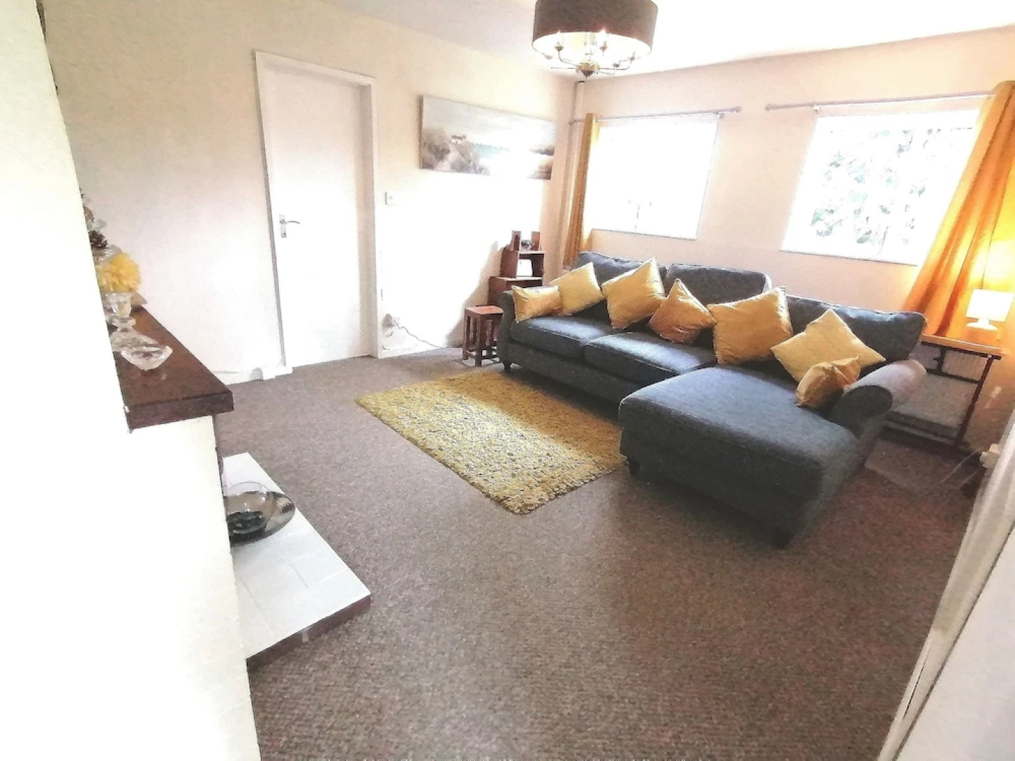Lovely 2-bed Cottage in Pencarreg