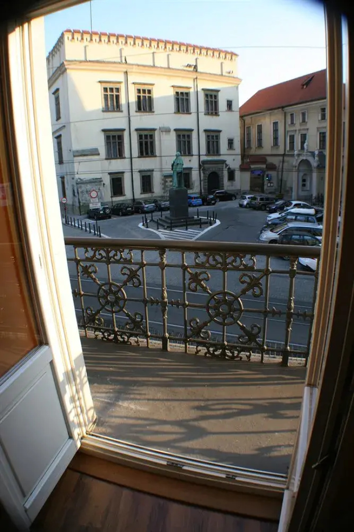 Gaya Apartments