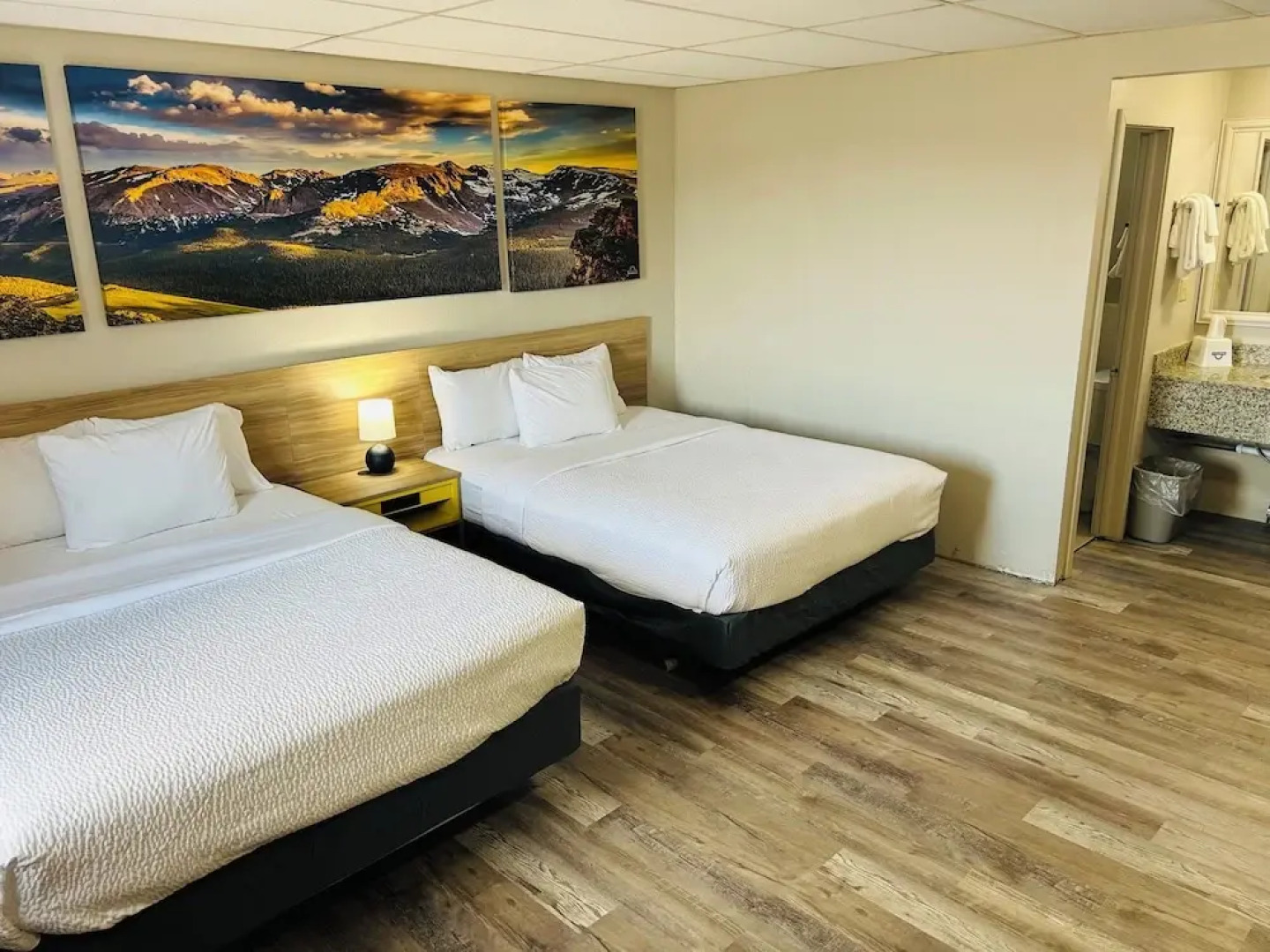 Days Inn by Wyndham Wheatland