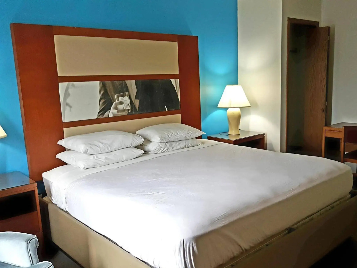 Country Hearth Inn Iron Mountain