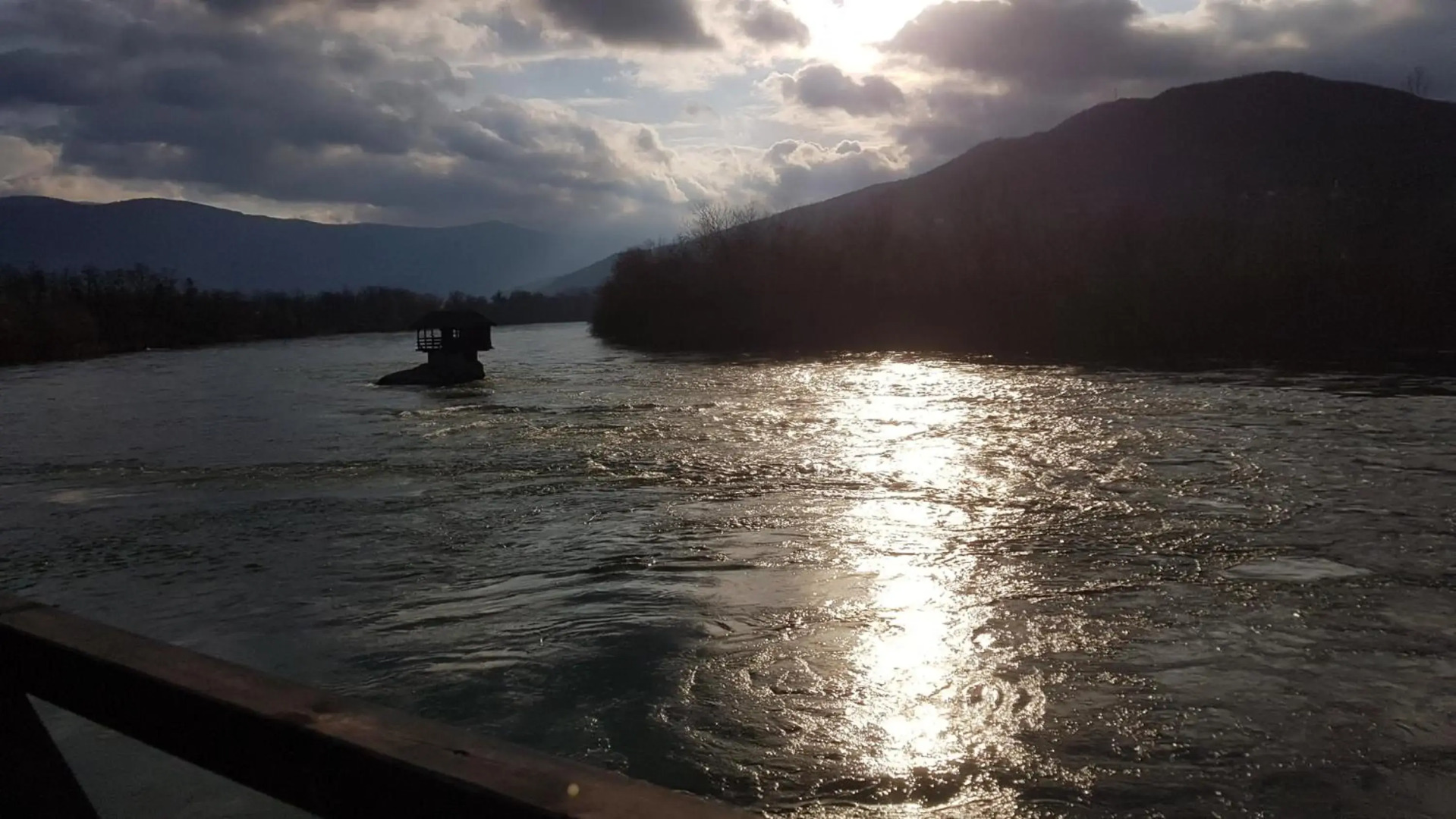 BB Downtown Apartment