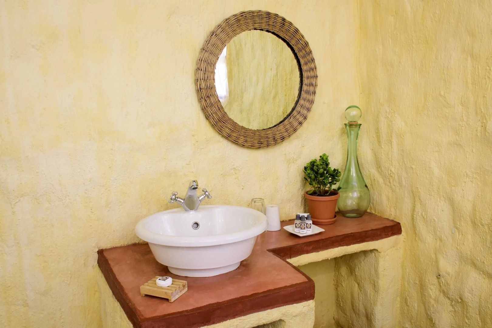 By Bush Telegraph Lodge