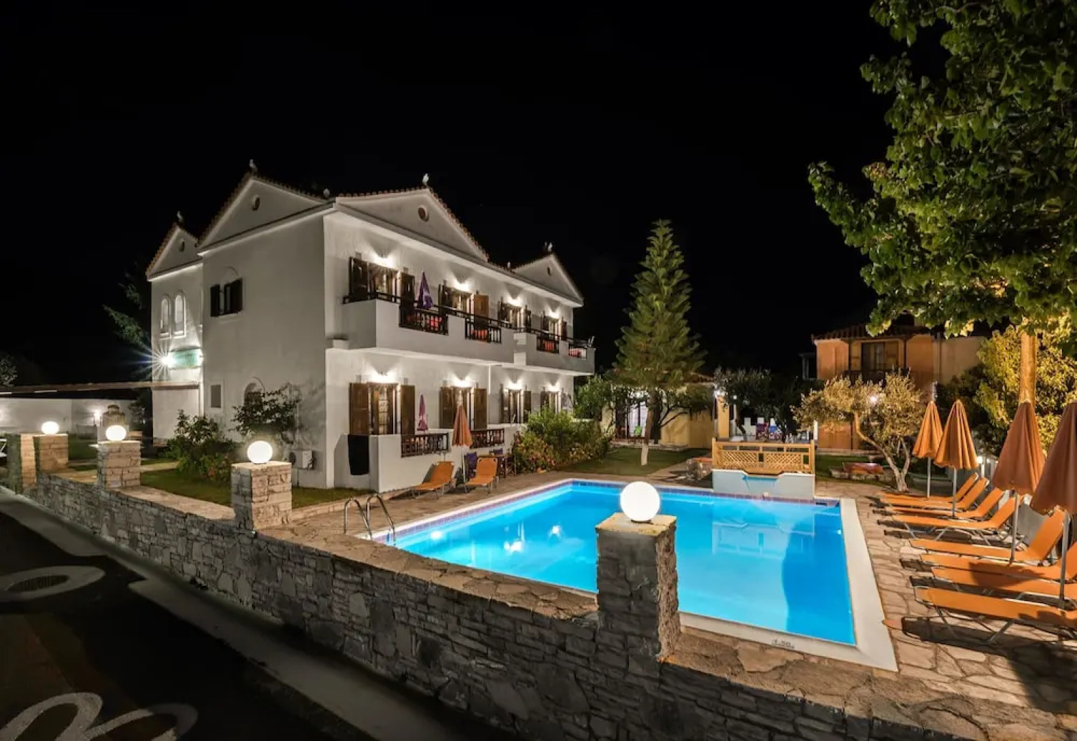 Evagelistria Apartments