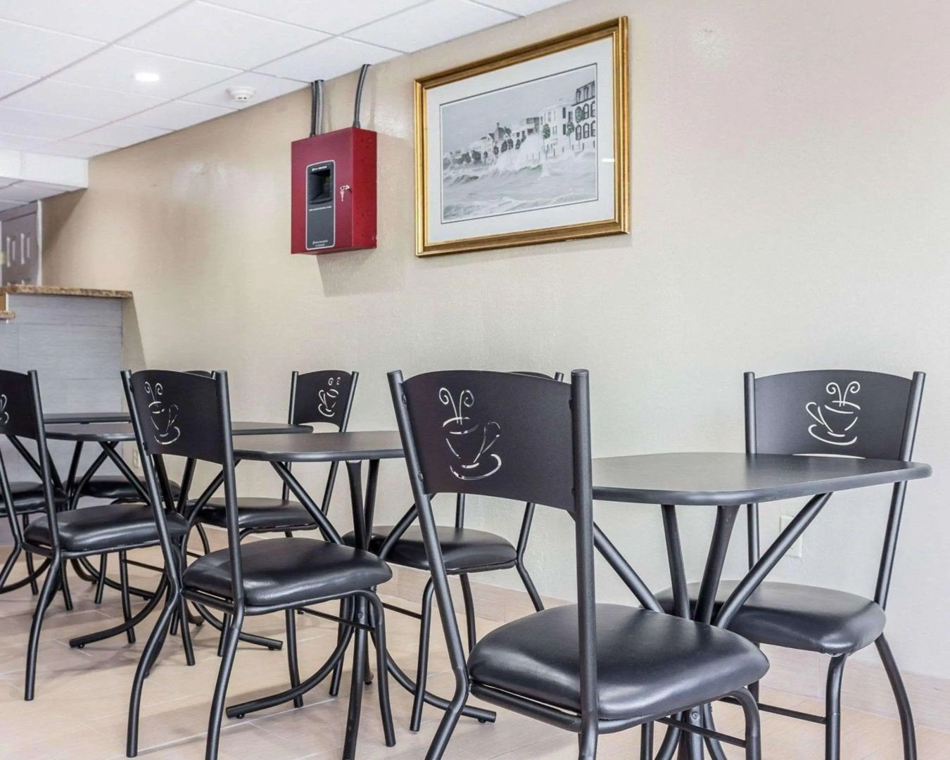 Econo Lodge Coliseum