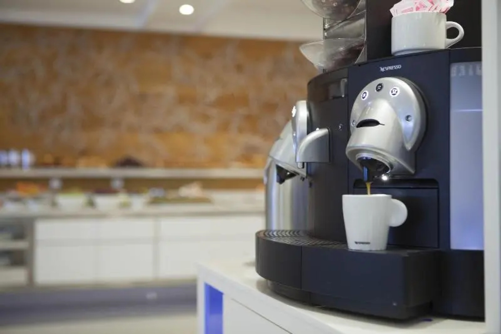 Canyelles Marina 3000