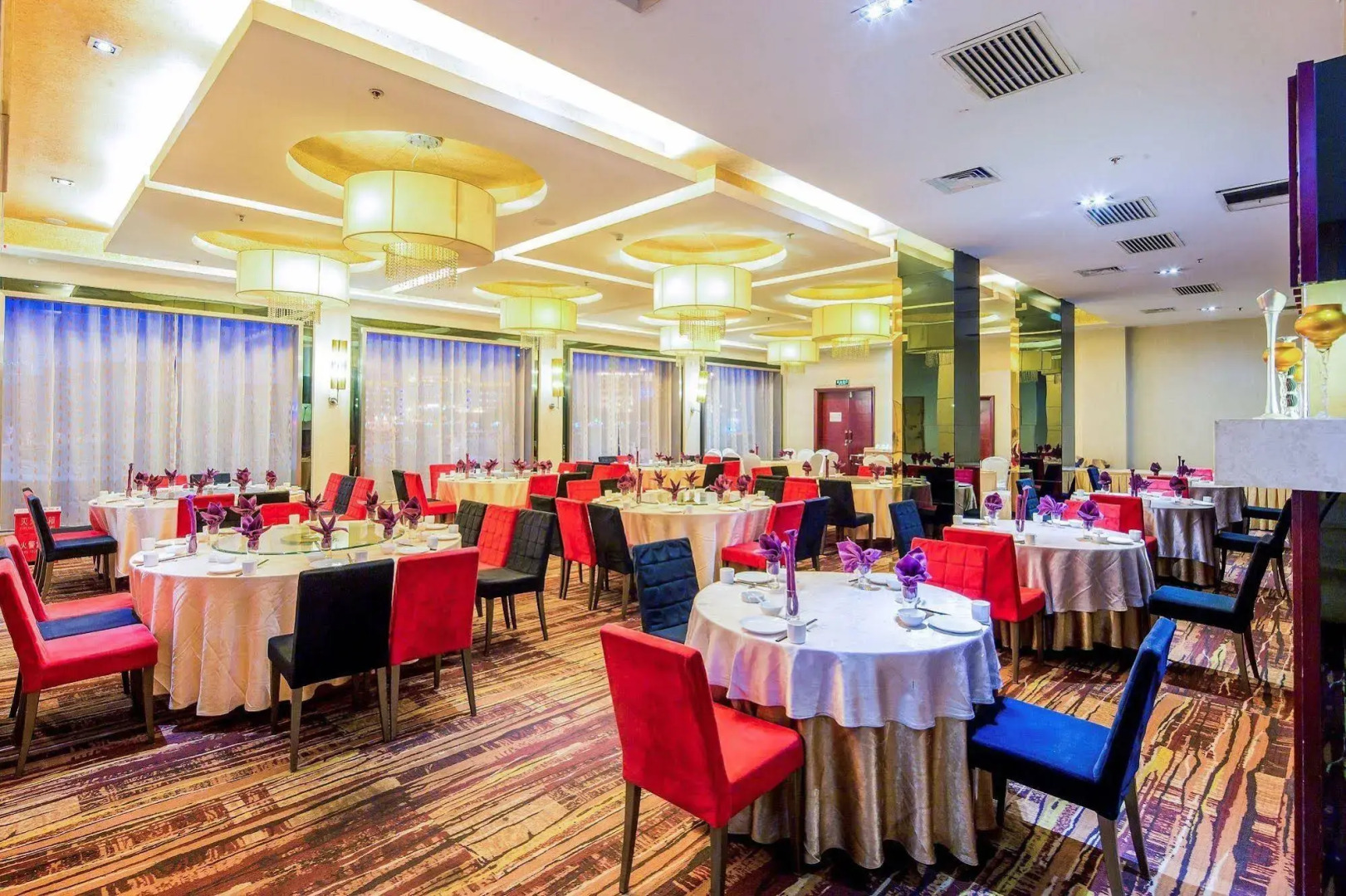 Fengyan Jianguo Hotel