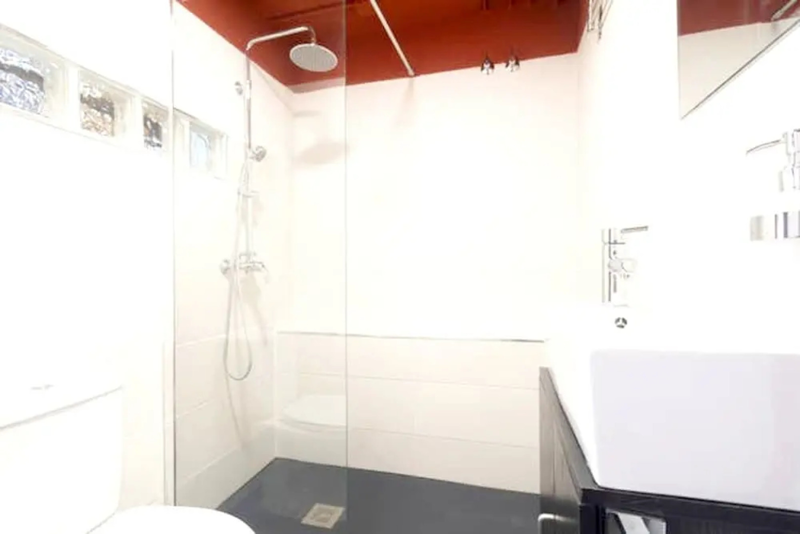 Studio in Cenes de la Vega, with Wonderful City View And Wifi - 20 Km From the Slopes