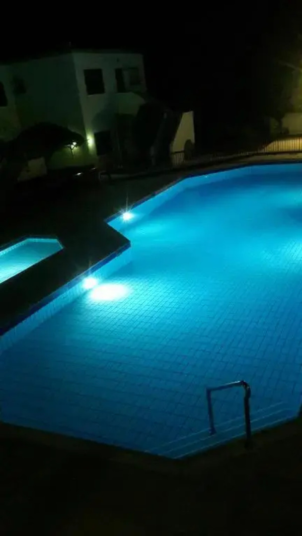 Pelagos Hill Apartment