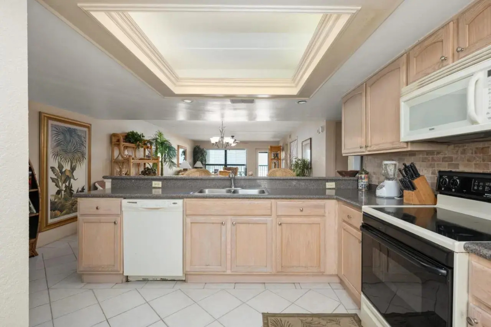 Saida III Condominiums - by Island Services