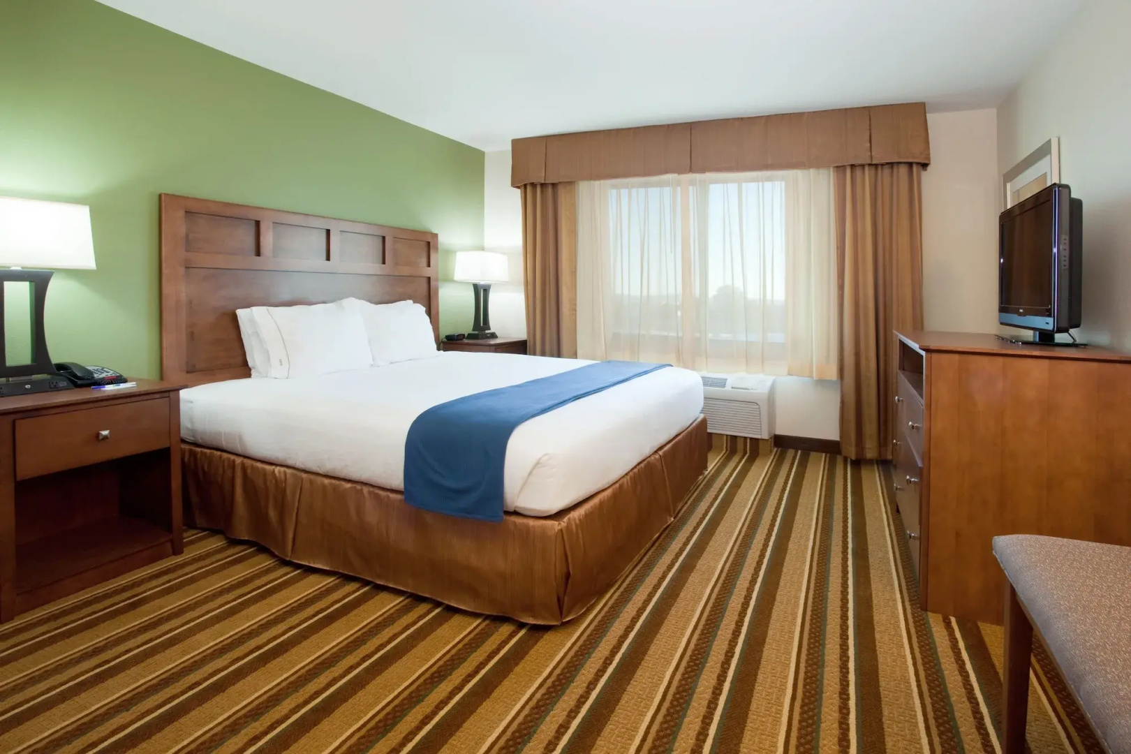 Holiday Inn Express & Suites Los Alamos Entrada Park by IHG