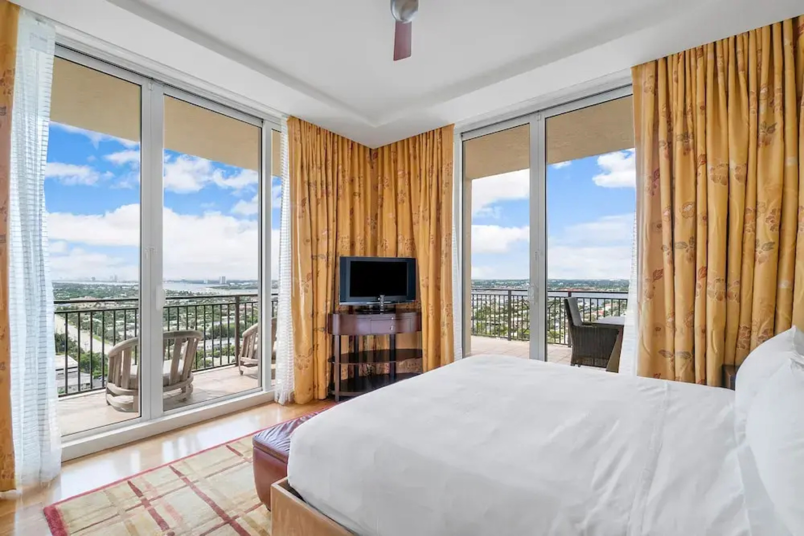 Presidential Penthouse Suite - Palm Beach Singer Island Resort & Spa